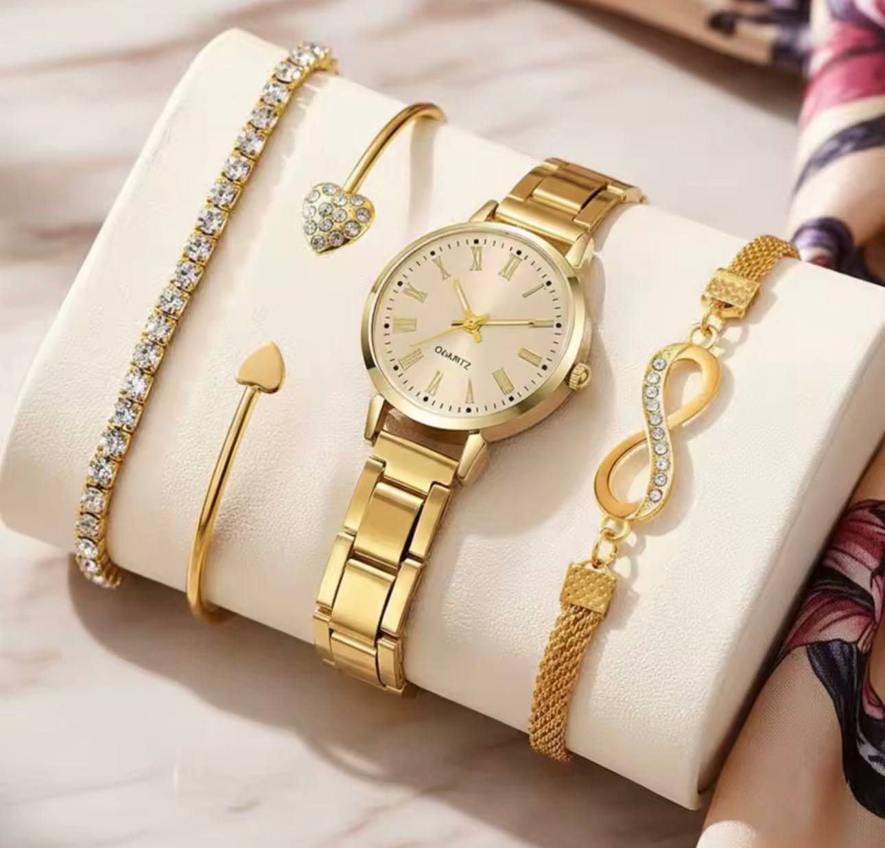 4PCS luxury Fashion Women's Watch Set